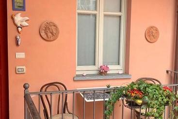 پانسیون Locanda Cortiletto D'alba