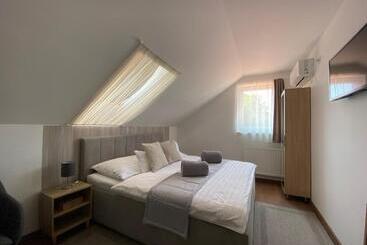 بنسيون Riviéra Apartmanok