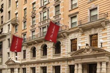 בית מלון כפרי The Redbury New York