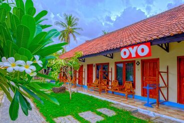 هتل Surfers Beachfront Lombok