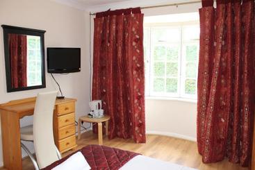 پانسیون Remarc Guest House