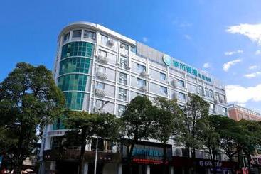 هتل City Comfort Inn Beihai Beijing Rd Yizhong Branch