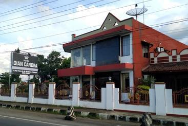 هتل Oyo 3370  Dian Chandra