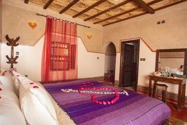 ریاض Ecolodge L île De Ouarzazate