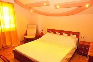 پانسیون Casa Coral Sulina