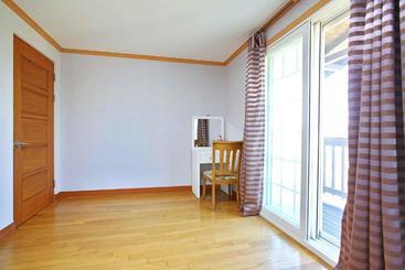 Daegwalnyeong Beauty House Pension