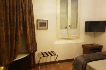 هاستل Locanda Di Casa Spadoni