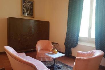 هاستل Locanda Di Casa Spadoni
