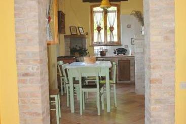 پانسیون Guesthouse Casale Borgo Miriam