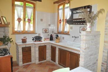 پانسیون Guesthouse Casale Borgo Miriam