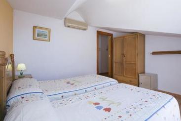 Apartamentos La Fonda