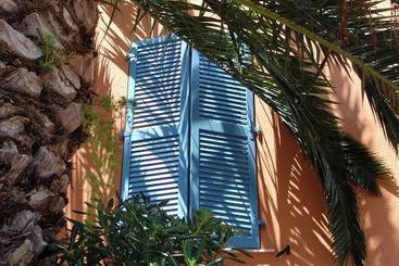 Comfort Hotel Mandarina 