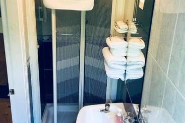 هتل San Antonio Guesthouse