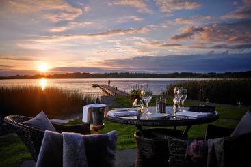 هتل Wineport Lodge