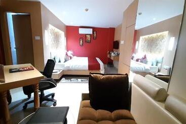 酒店 The Red Velvet