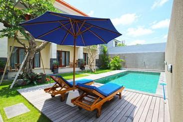 펜션 Lotus Bali Guest House