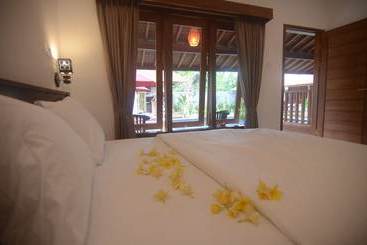 پانسیون Tegal Sari Guesthouse