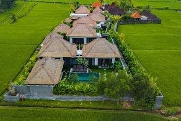 민박 Three Gold Luxury Private Villa