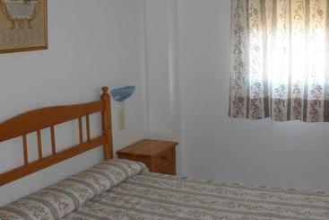 Tamaris Apartamentos  Playa De Xeraco  Solo Familias