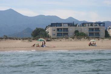 Tamaris Apartamentos  Playa De Xeraco  Solo Familias