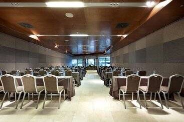 בית מלון כפרי Eurostars Suites Mirasierra