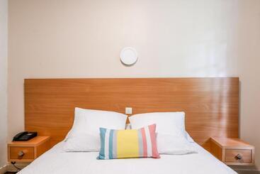 בית מלון כפרי Hôtel Val Flores Logis