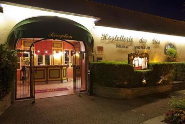 هتل Logis Hostellerie Des Clos Et Restaurant Bistrot Des Grands Crus