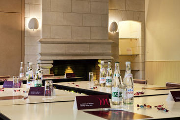 هتل Mercure Calais Centre