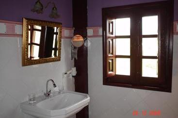 پانسیون Casa De Güela