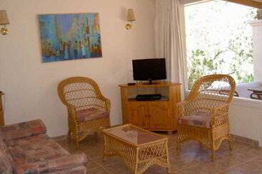 بانگلو Can Vistabella Boutique Resort