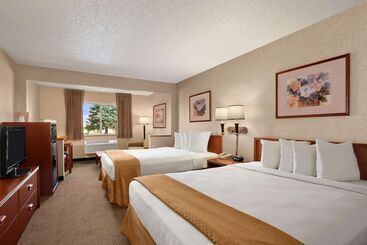 Отель Baymont By Wyndham Golden/red Rocks