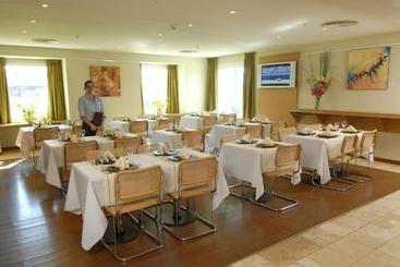 هتل Aeroparque Inn And Suites