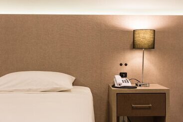 هتل Farol Da Ilha