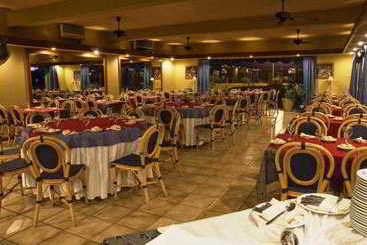 هتل Las Dunas Spa De Mar