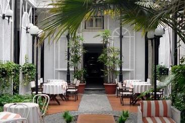 هتل Parana  Plaza Jardín