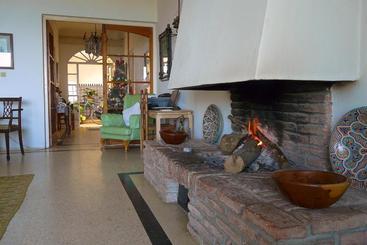 تختخواب و صبحانه Villa Nora