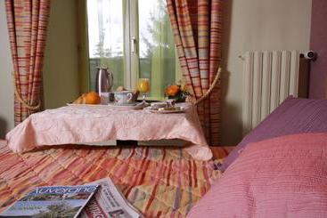 هتل Auberge De La Providence
