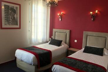 בית מלון כפרי Hôtel Calme Des Pins & Spa