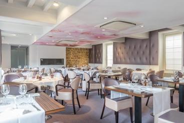 هتل Logis Hôtel Les Platanes