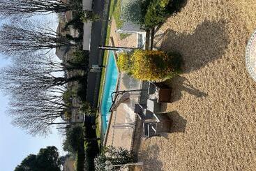 酒店 Logis Hôtel Le Clement V