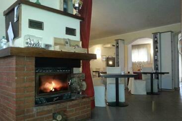 Borgo  La Collina