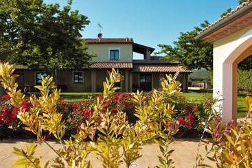 هتل روستایی Agriresidence Debbiare