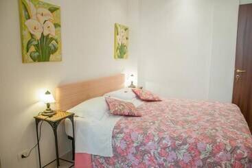 Bed & Breakfast Alla Loggetta