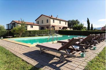 Country House  La Tana Della Lepre