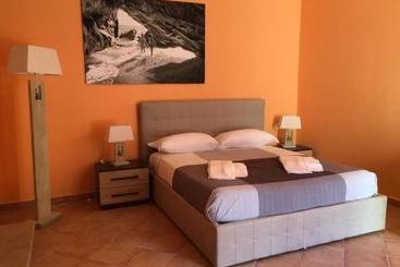 پانسیون Casa D Amare