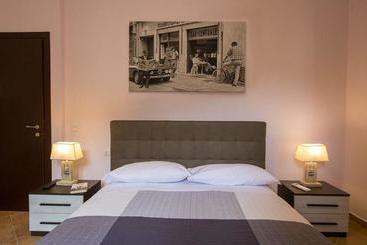 پانسیون Casa D Amare