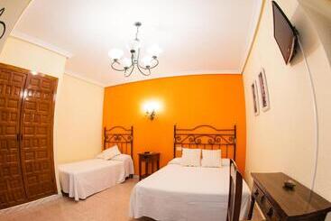 فندق Hostal Guadiana