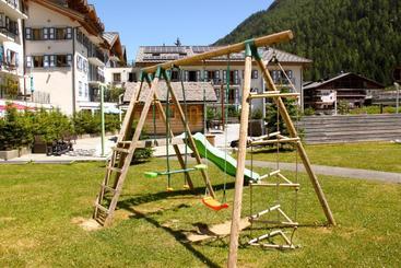 هتل Residence And Spa Vallorcine Montblanc