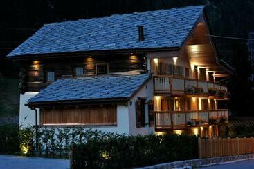 Historic Residenze Loo Bach - Gressoney Saint Jean