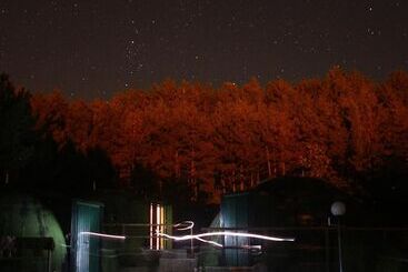 بنسيون Astrocamp